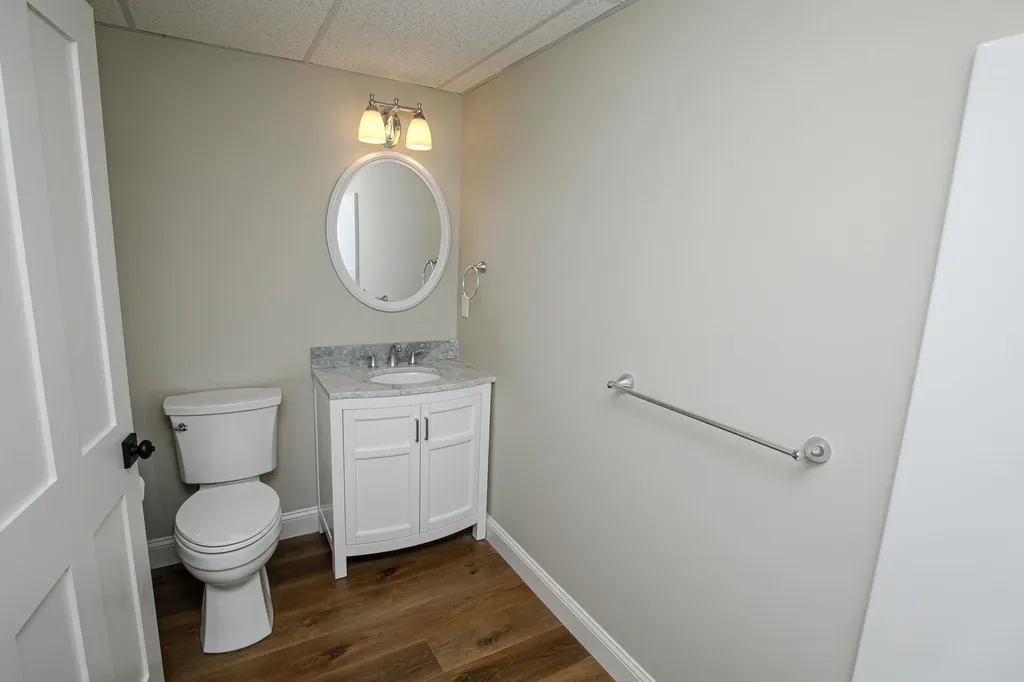 71 Borskis Way Wiscasset ME 04578