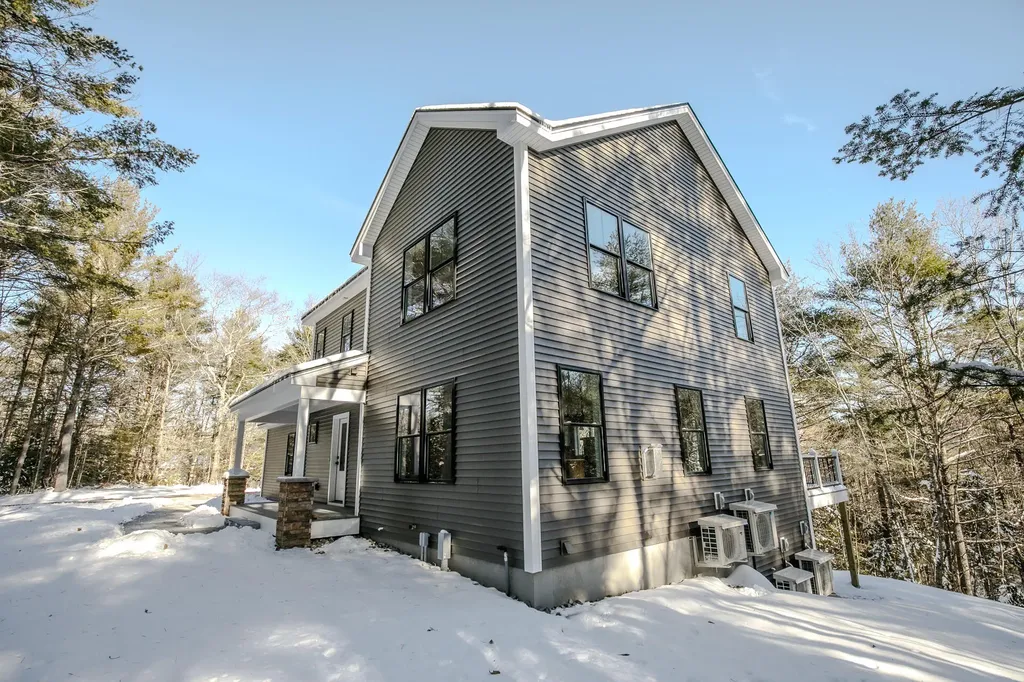 71 Borskis Way Wiscasset ME 04578