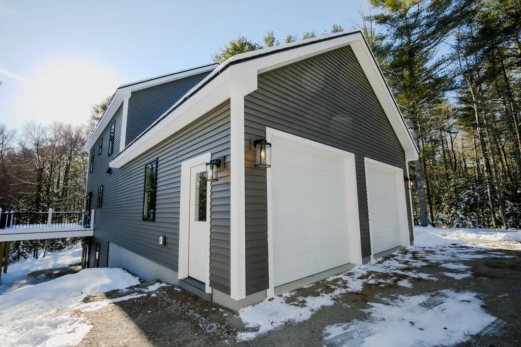 71 Borskis Way Wiscasset ME 04578