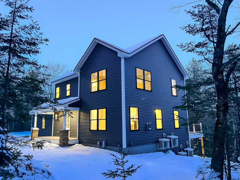 71 Borskis Way Wiscasset ME 04578