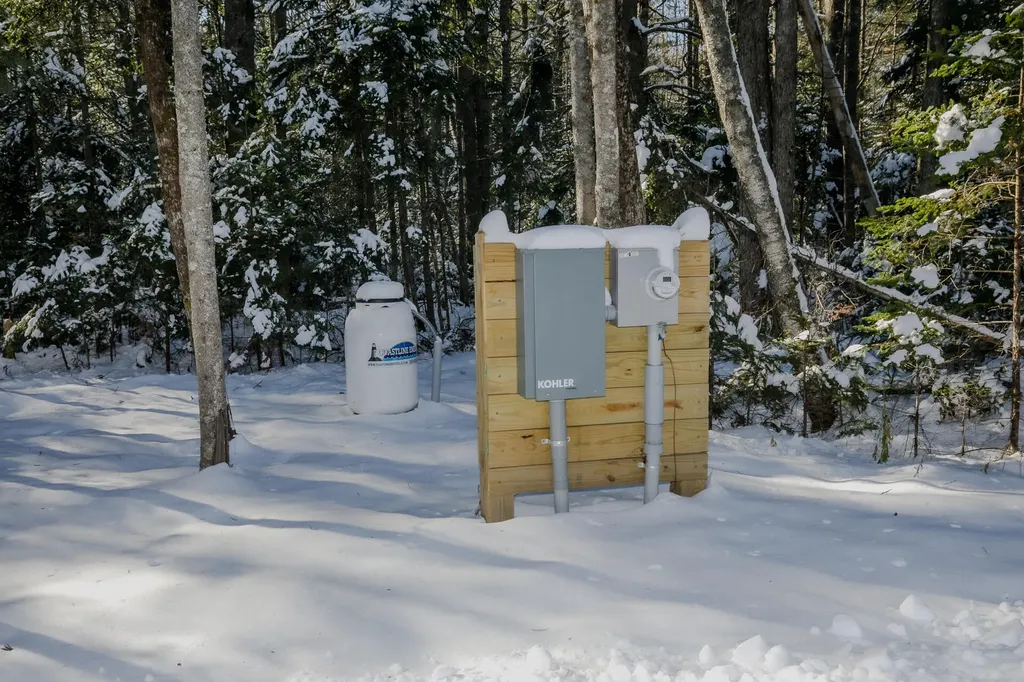 71 Borskis Way Wiscasset ME 04578