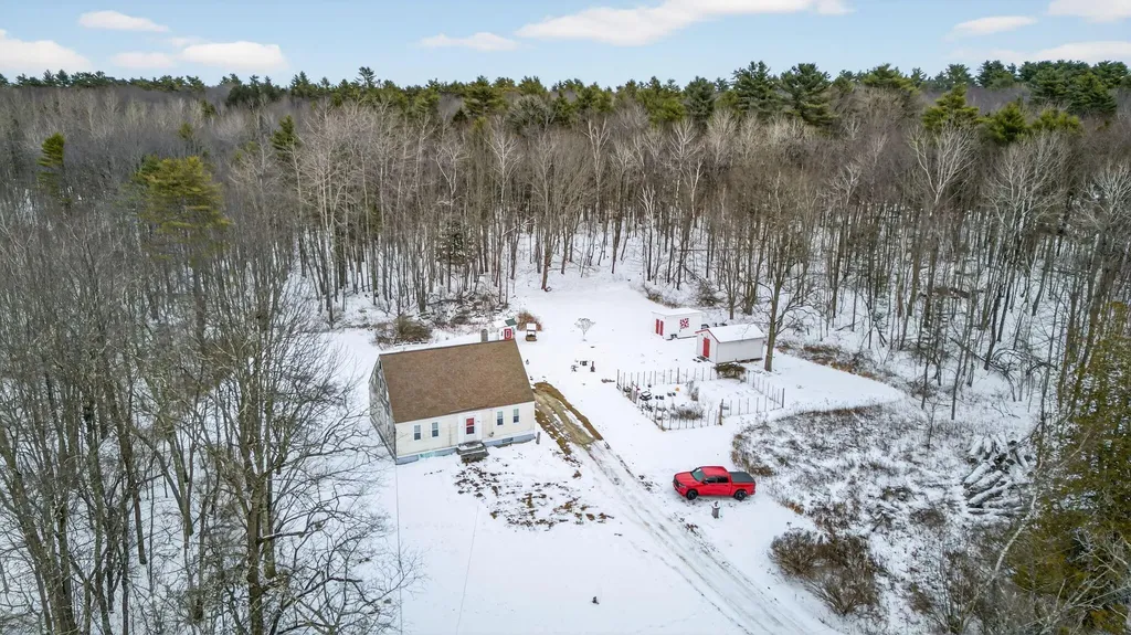 359 Royal Road Pownal ME 04069
