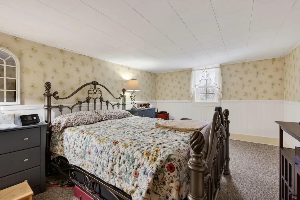 359 Royal Road Pownal ME 04069