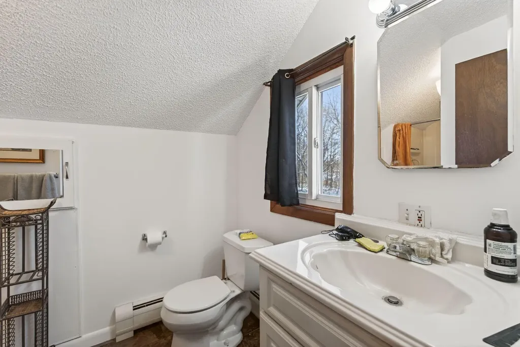 36 Edgemont Avenue Waterville ME 04901