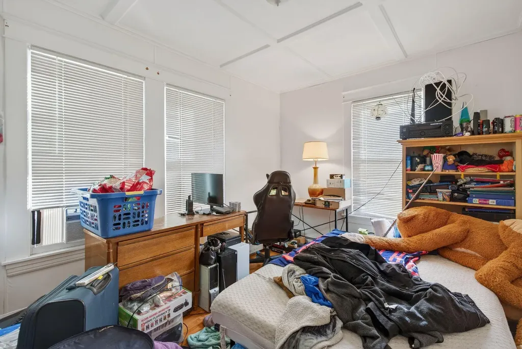 36 Edgemont Avenue Waterville ME 04901
