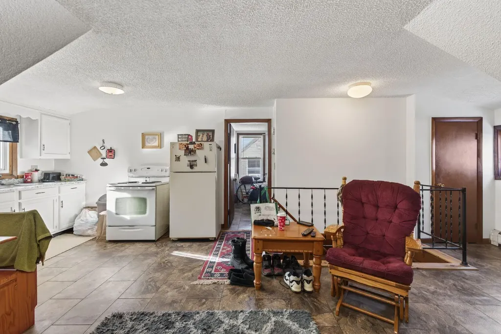 36 Edgemont Avenue Waterville ME 04901