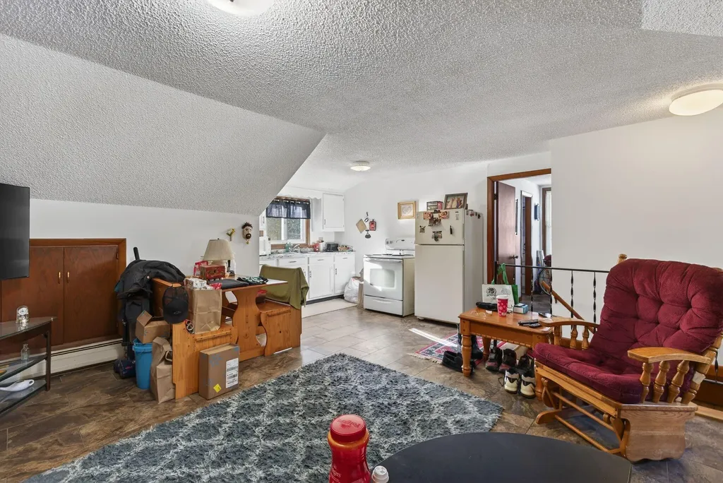 36 Edgemont Avenue Waterville ME 04901