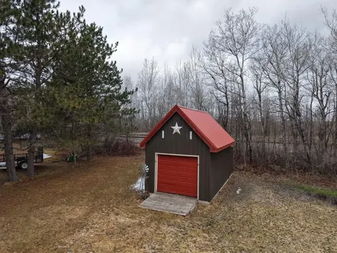 40 Fords Lane Mapleton ME 04757