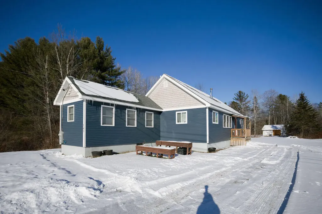 143 Voter Hill Road Farmington ME 04938