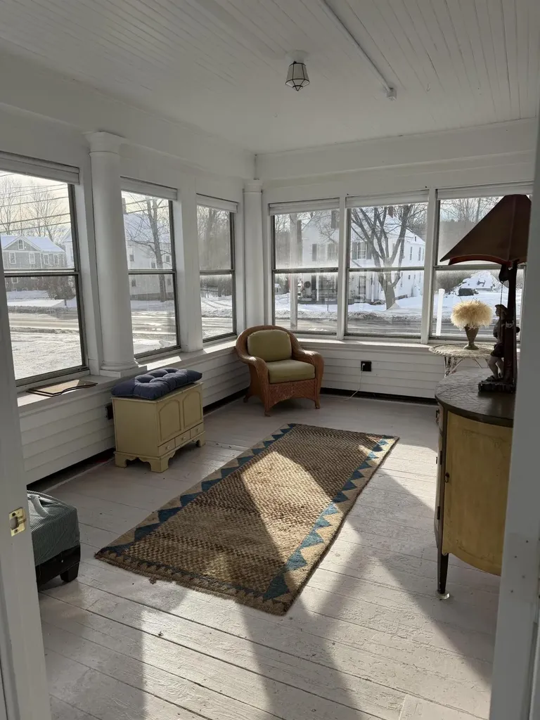 861 W Main Street Dover-foxcroft ME 04426