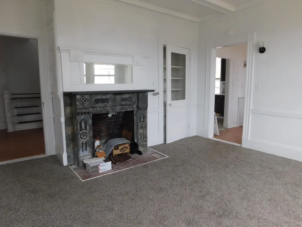 15 Western Promenade Auburn ME 04210