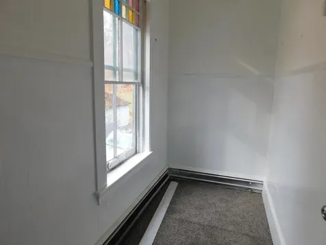 15 Western Promenade Auburn ME 04210
