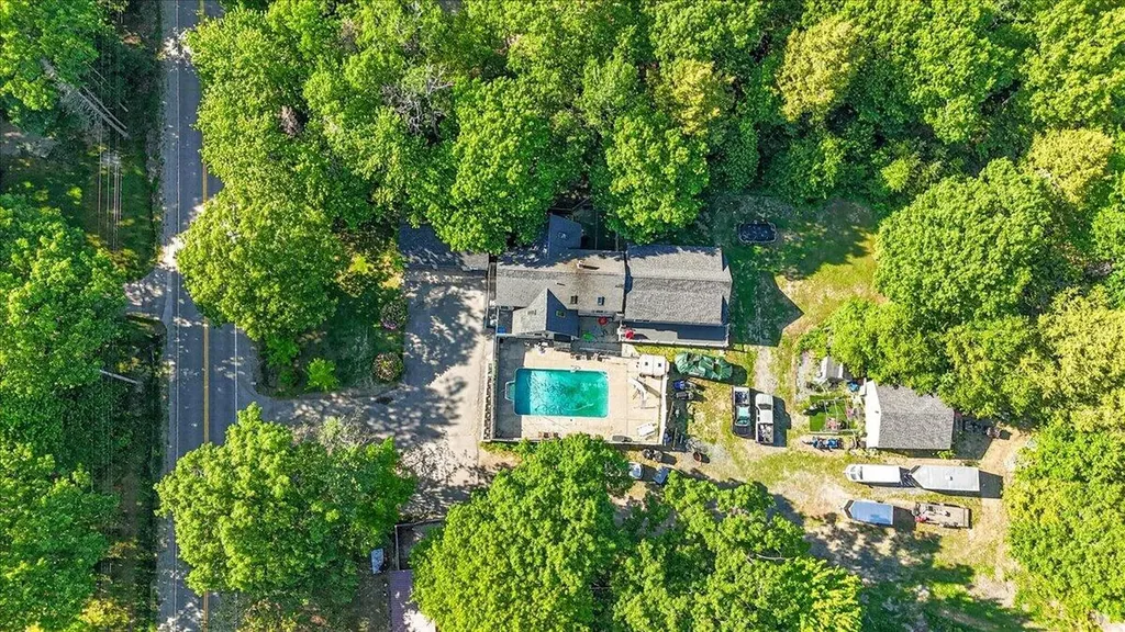 104 N Bend Road Ellsworth ME 04605