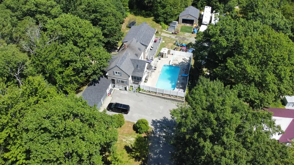 104 N Bend Road Ellsworth ME 04605