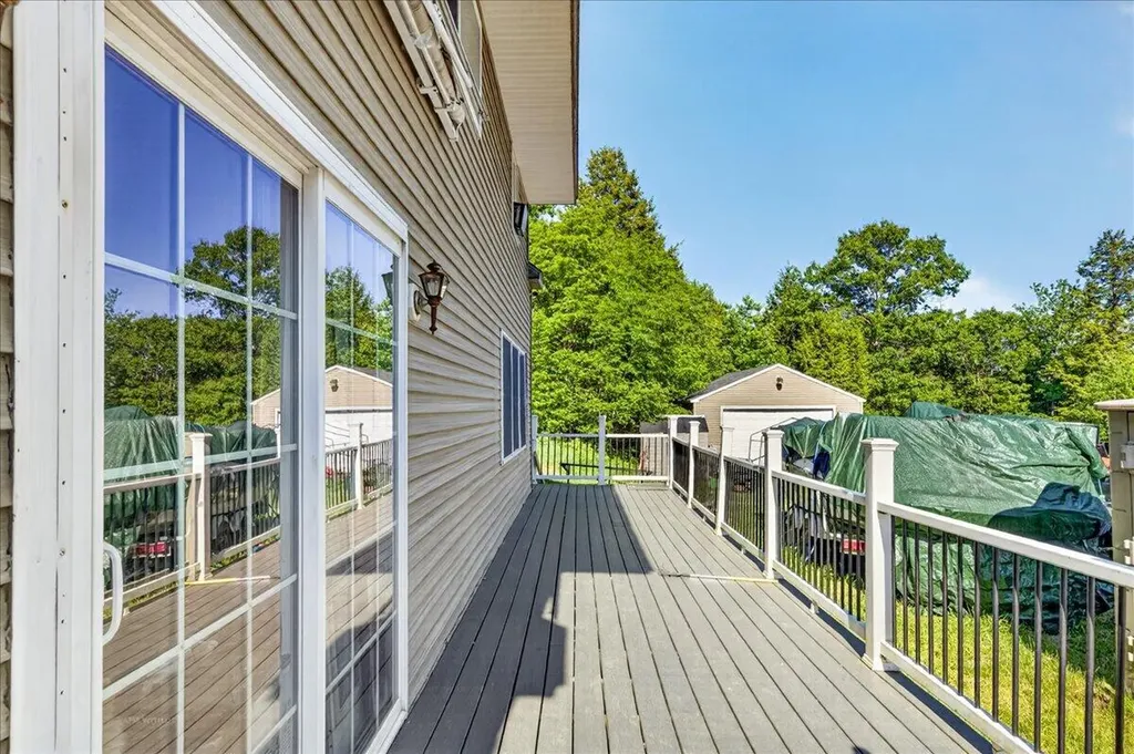 104 N Bend Road Ellsworth ME 04605