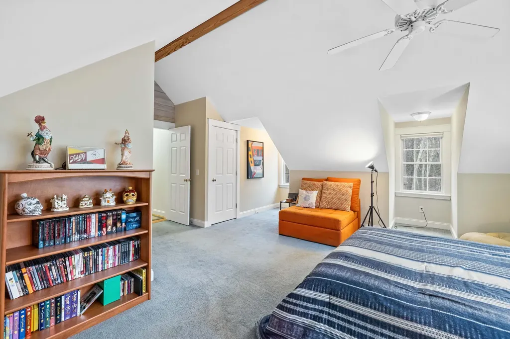 14 Lawrence Lane Kennebunk ME 04043