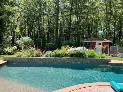 14 Lawrence Lane Kennebunk ME 04043