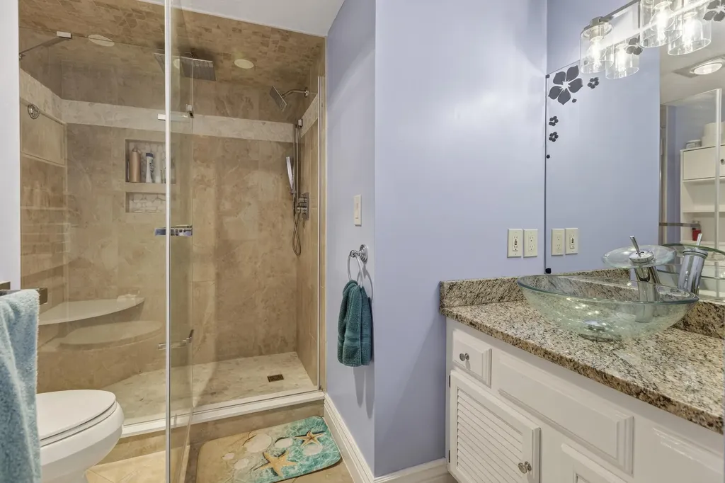 191 E Grand Avenue Old Orchard Beach ME 04064