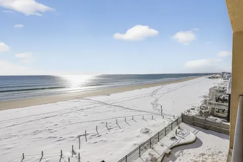191 E Grand Avenue Old Orchard Beach ME 04064