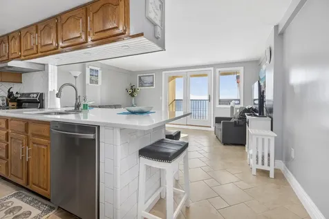 191 E Grand Avenue Old Orchard Beach ME 04064