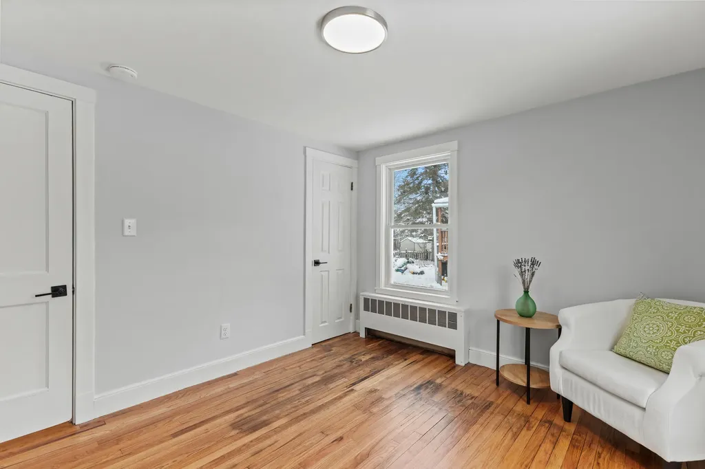 77 Edgewood Avenue Portland ME 04103