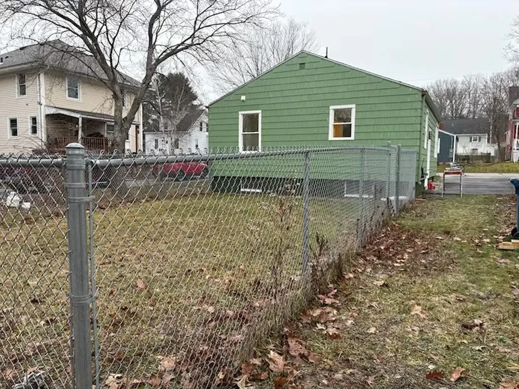 77 Edgewood Avenue Portland ME 04103