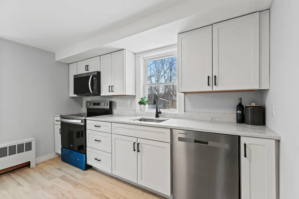 77 Edgewood Avenue Portland ME 04103