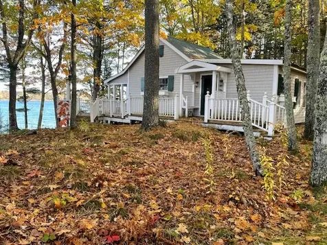 10 Cabbadetus Lane Bristol ME 04564