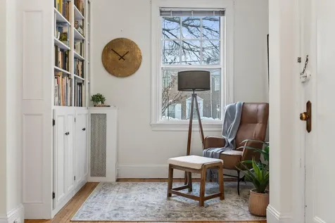 94 Neal Street Portland ME 04102