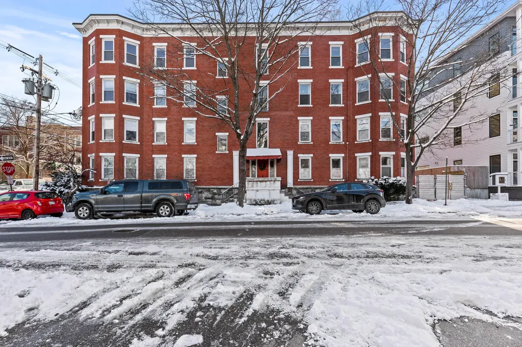 98 Grant Street Portland ME 04101