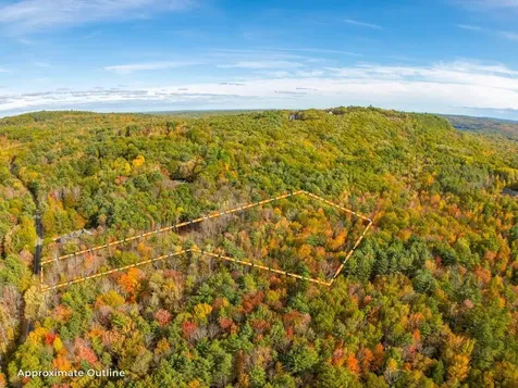 192 Mountain Road Raymond ME 04071