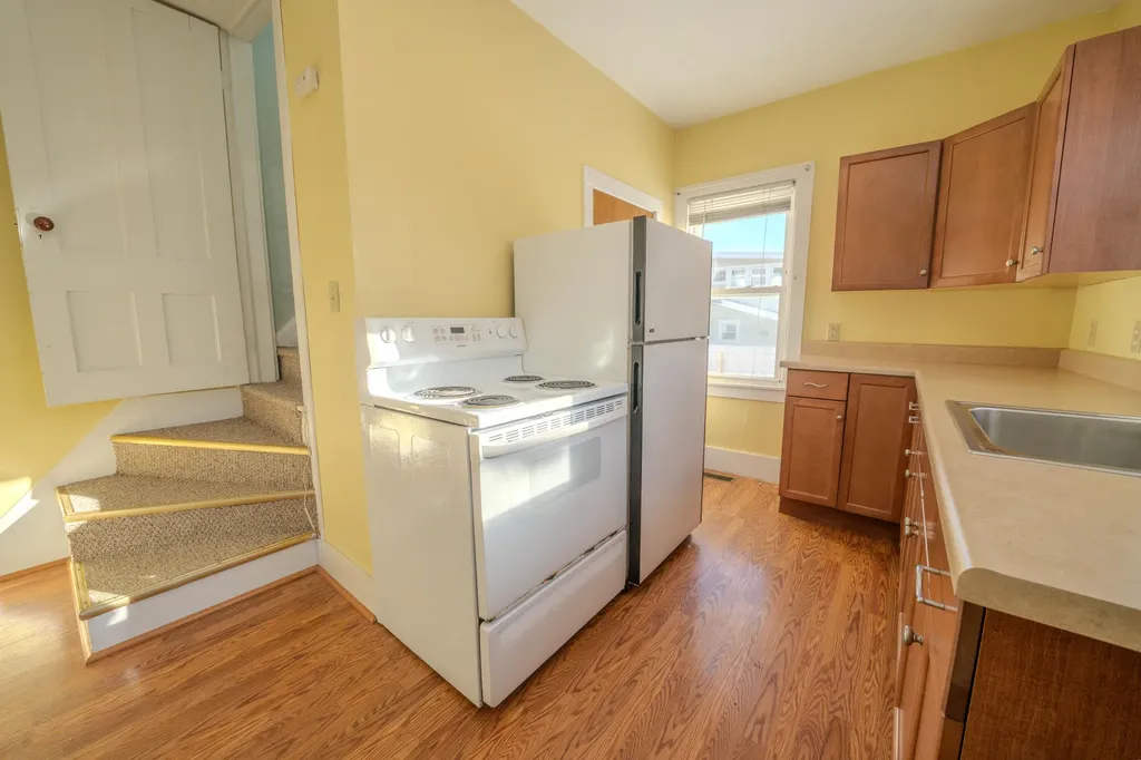68 Masonic Street Rockland ME 04841