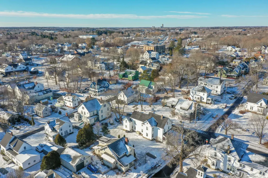 68 Masonic Street Rockland ME 04841