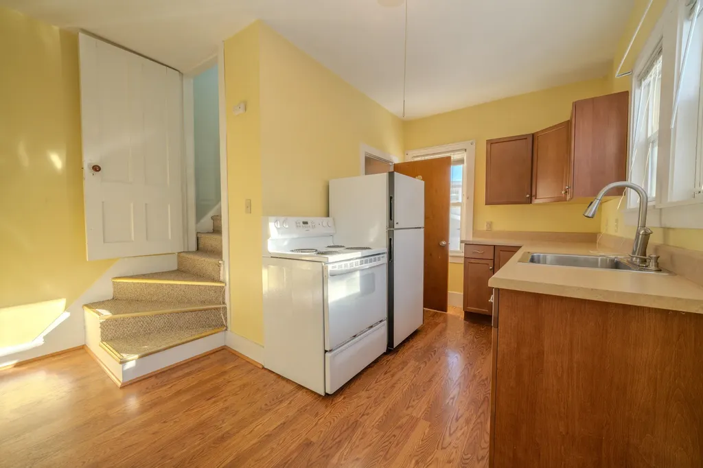 68 Masonic Street Rockland ME 04841