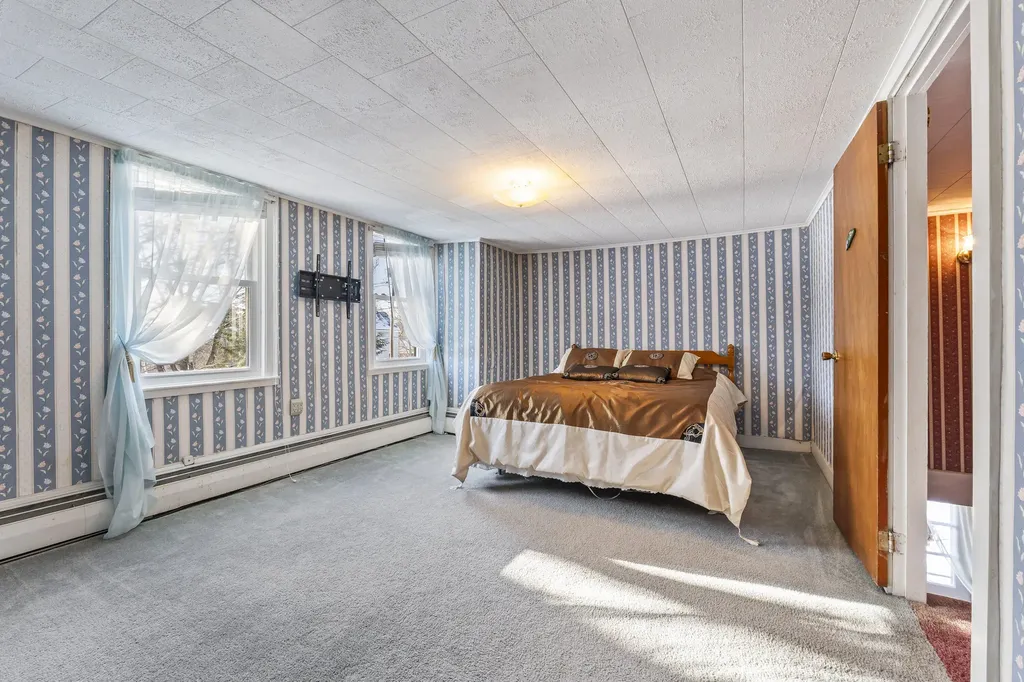 45 Elm Street Sabattus ME 04280