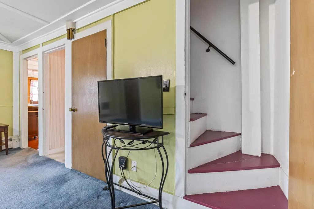 45 Elm Street Sabattus ME 04280