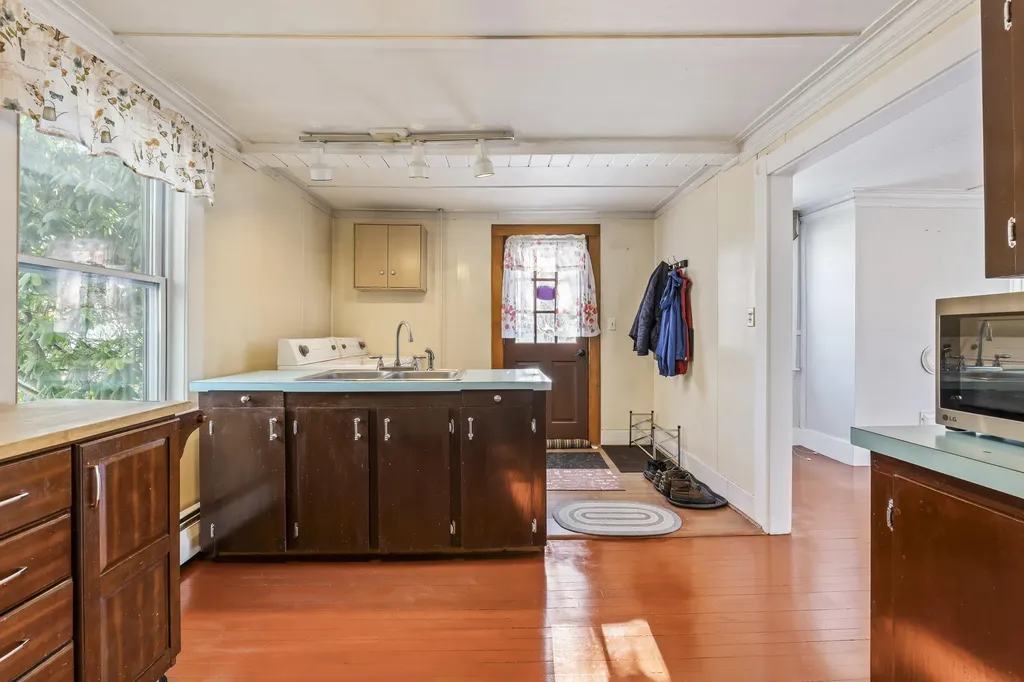 45 Elm Street Sabattus ME 04280