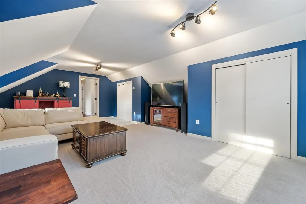 65 Barrett Lane Holden ME 04429