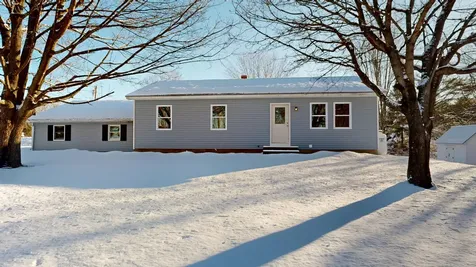 4 Old Lisbon Road Lewiston ME 04240