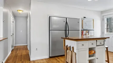 163 Valley Road Raymond ME 04071