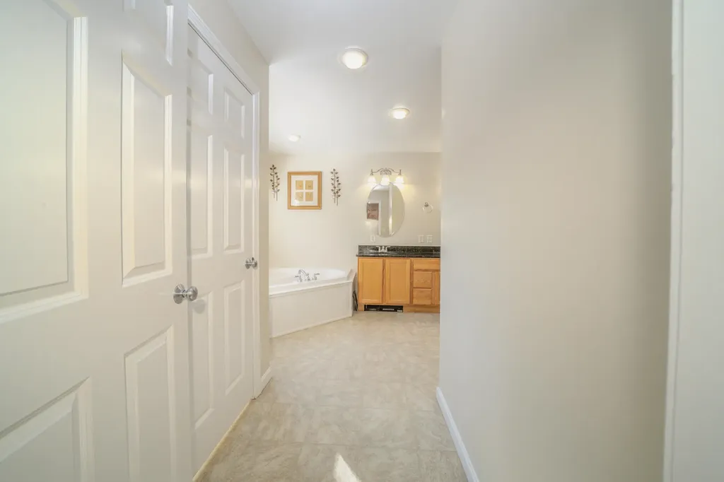182 Turkey Path Bucksport ME 04416