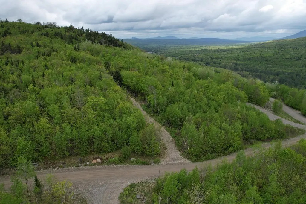 Lot 7 Hollis Drive Kingfield ME 04947