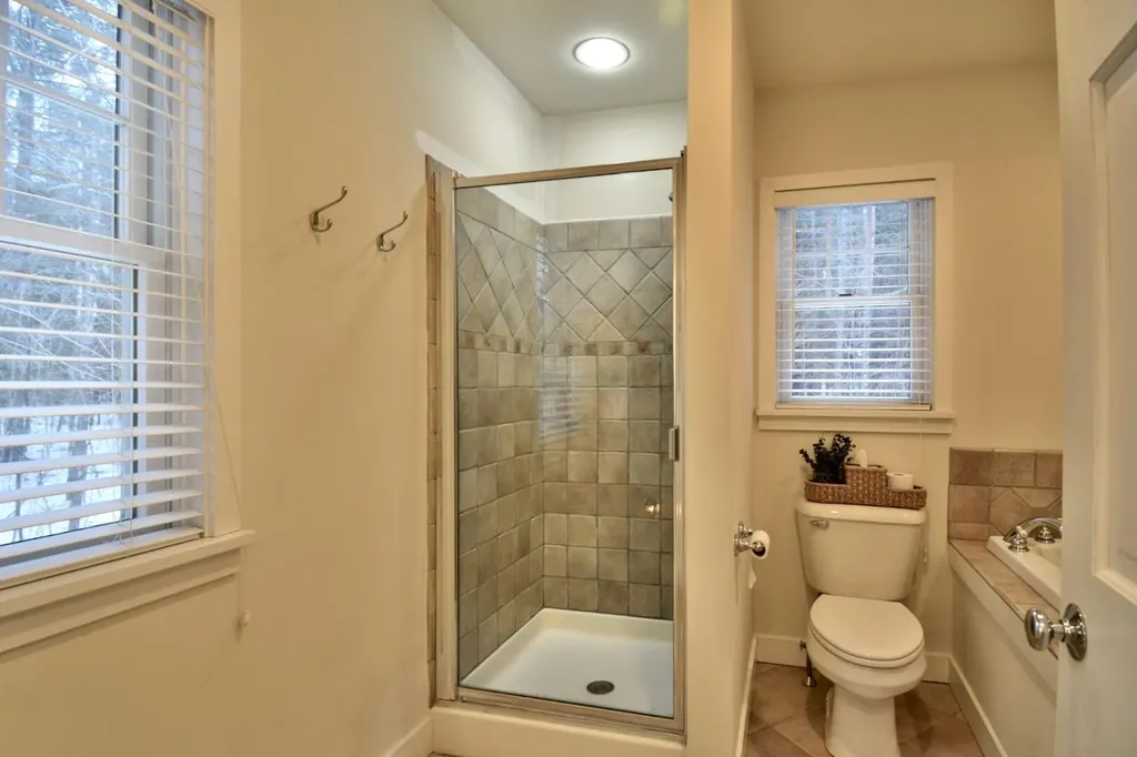 73 Middlegate Lane New Portland ME 04961