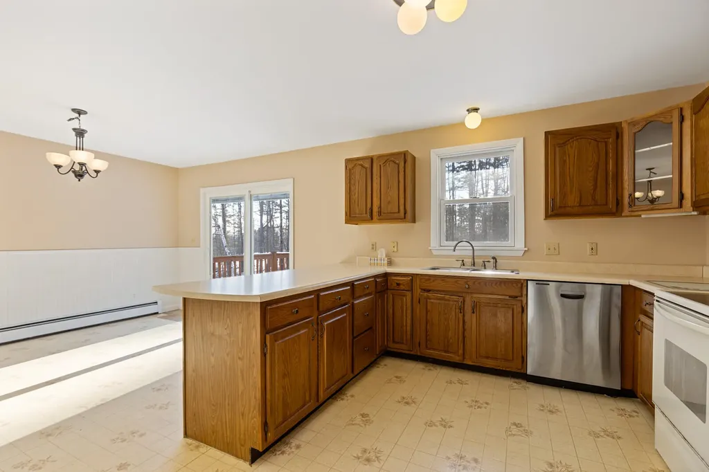 50 Louise Avenue Waterville ME 04901