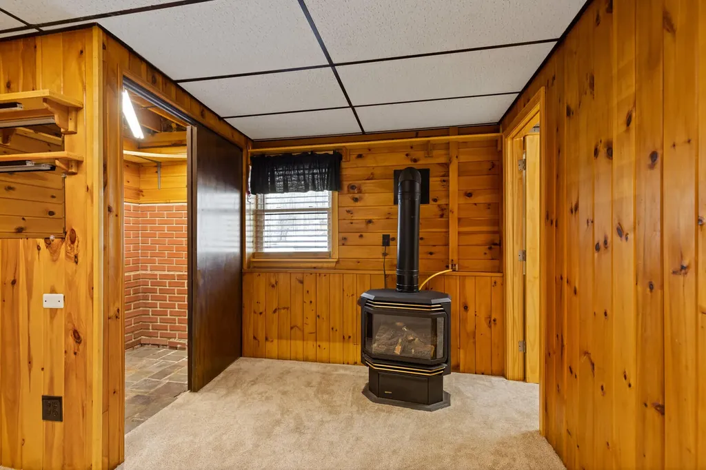 50 Louise Avenue Waterville ME 04901