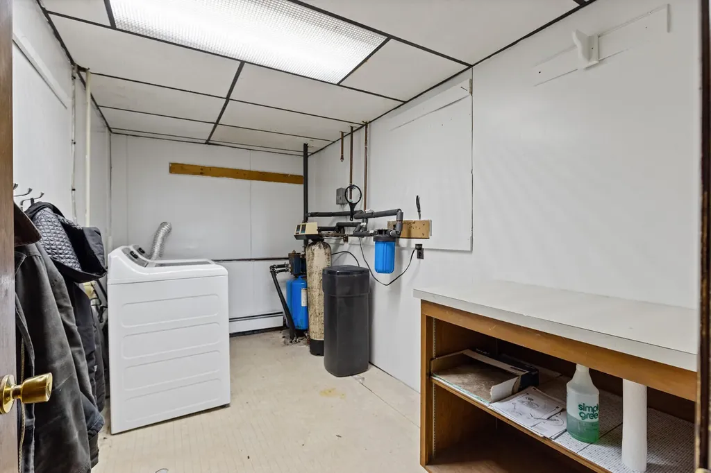 50 Louise Avenue Waterville ME 04901
