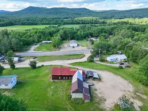 19 Knox Road Peru ME 04290