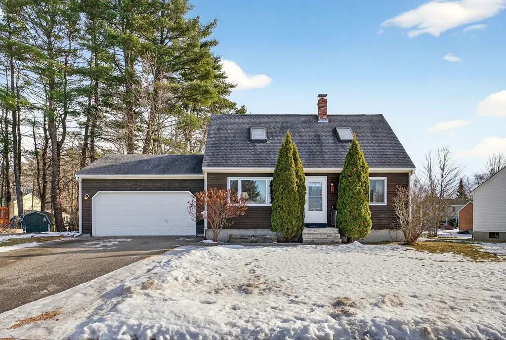 35 Epping Street Portland ME 04103