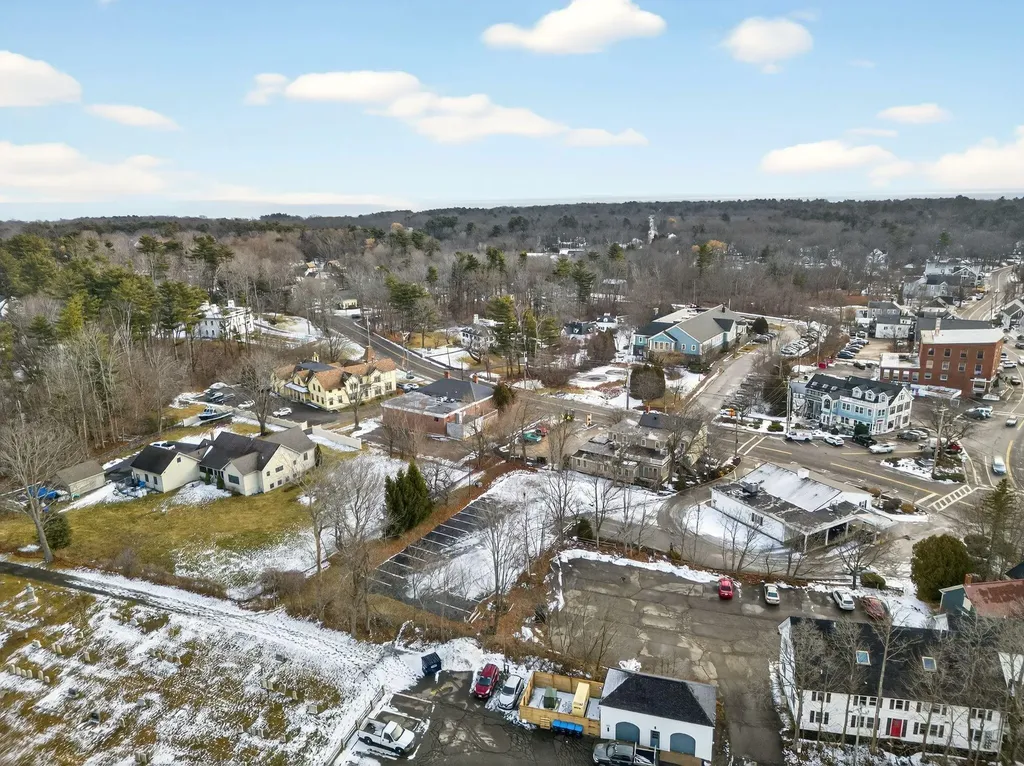 190 York Street York ME 03909