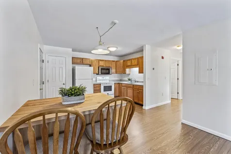 102 Rita Way Brunswick ME 04011